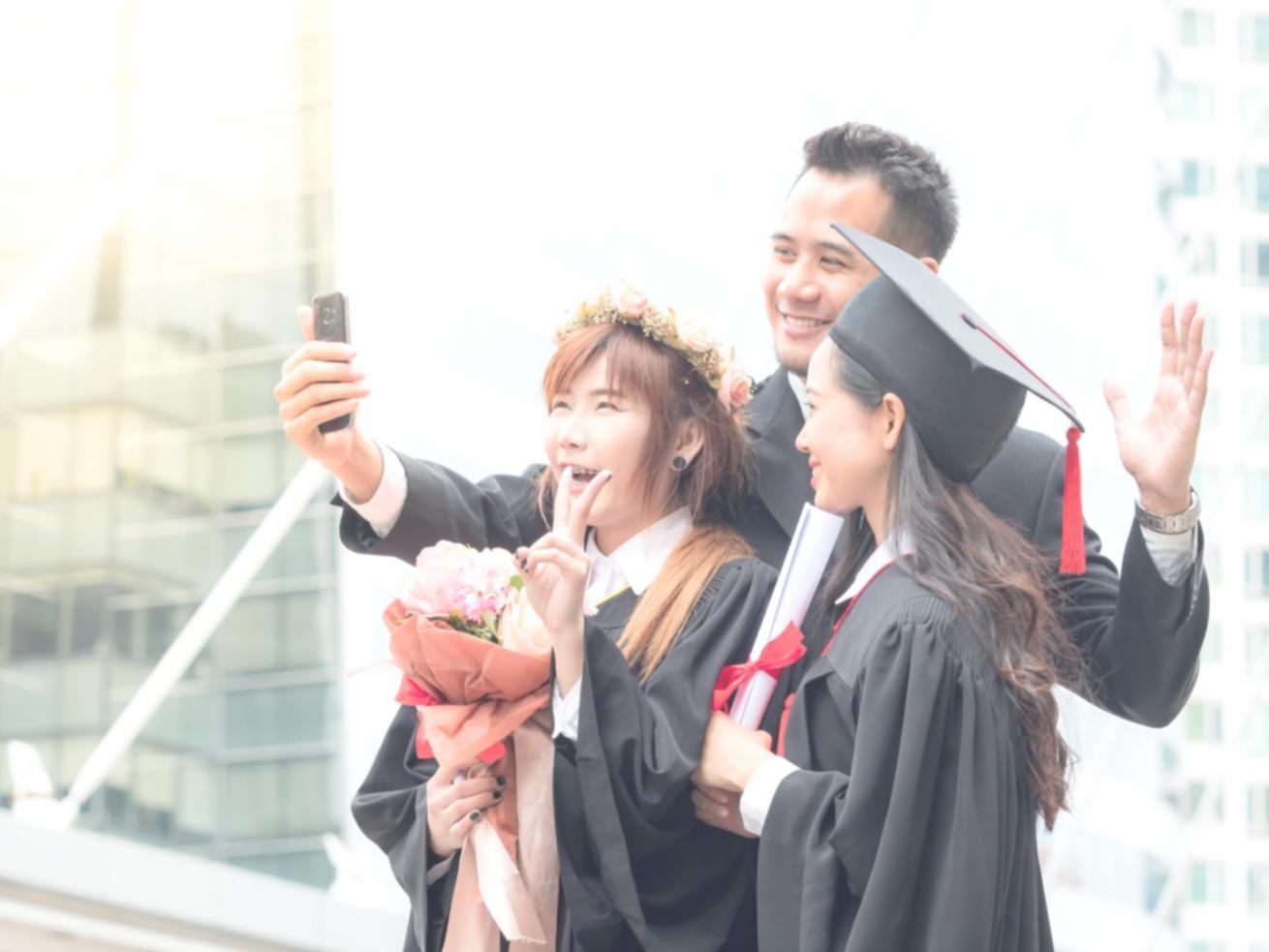 Interactive investment analysis session with real market data